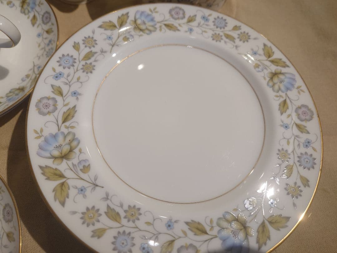 NARUMI BONE CHINA Baroness ティーセット6客