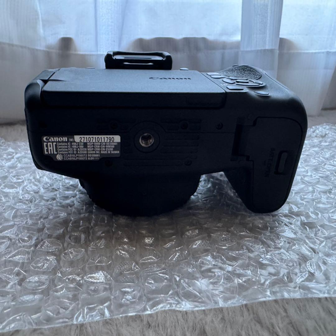 山*田様 canonkissx9i ダブルズームレンズキット