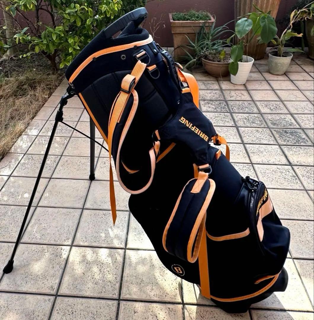 BRIEFINGブリーフィング スタンドキャディバッグ　黒/オレンジ