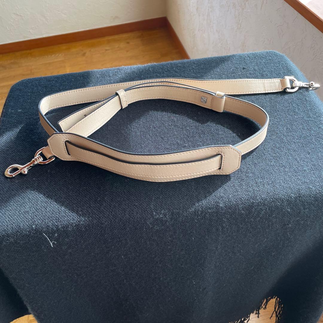 LOEWE アマゾナ28 クラシックカーフベージュ2way