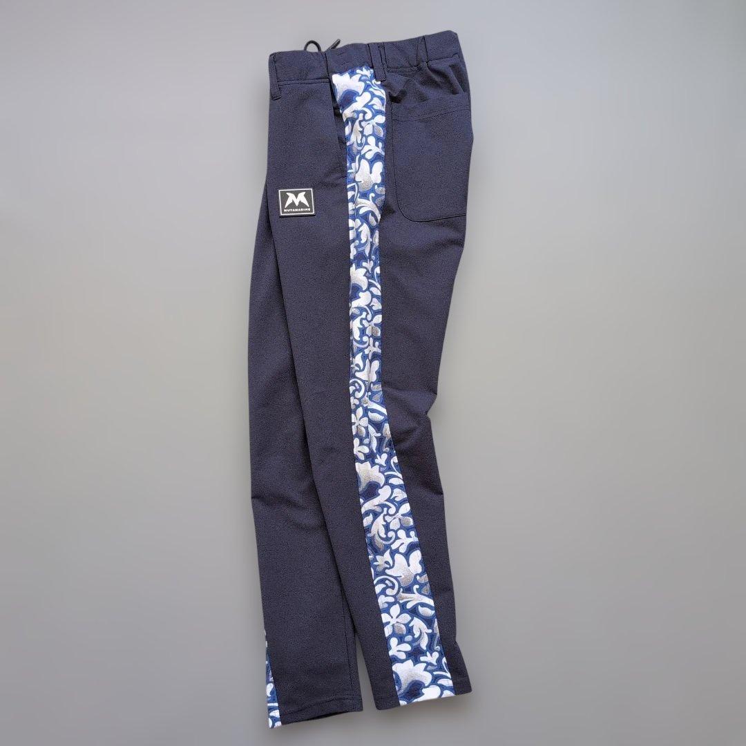 【極美品】ムータマリンゴルフ　アカンタス　ドライストレッチパンツ　M