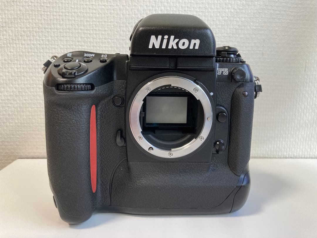 ニコン Nikon F5 ボディ フィルム 一眼レフカメラ