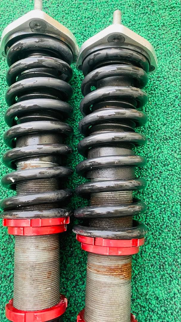 トヨタ クラウン 18系 GRS180/82用 調整可能なコイルオーバーセット