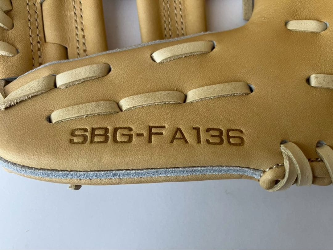 定価 66,000円　シュアプレイ　フィニッシュエアシャー　グローブ　硬式　内野