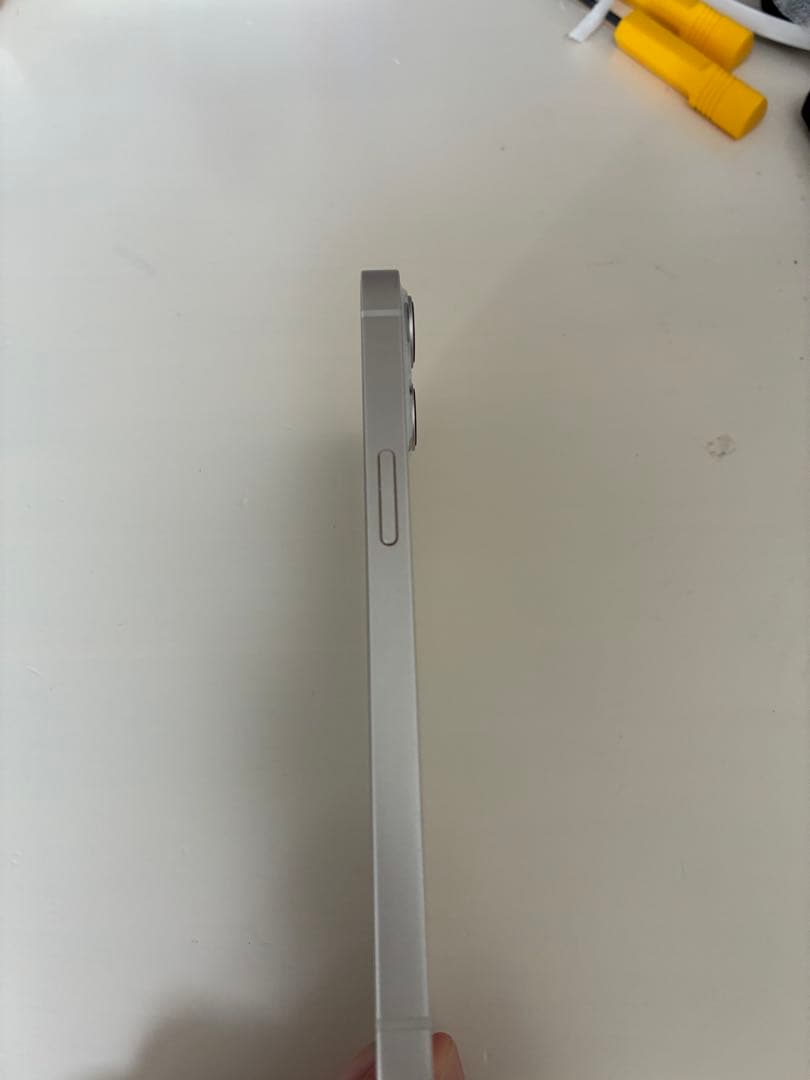 iPhone13 128GB スターライト