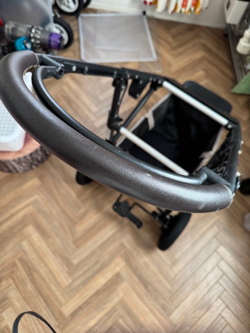 エアバギー フレームブレーキ付き 合皮レザーエスプレッソ色