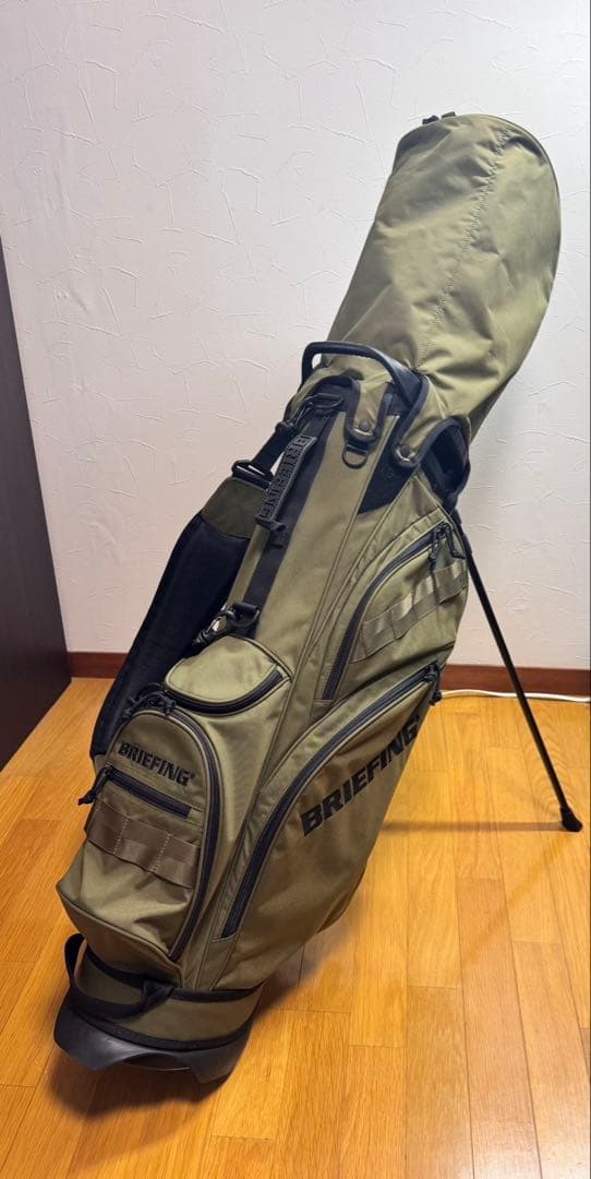 BRIEFINGgolfキャディバッグ(限定色)