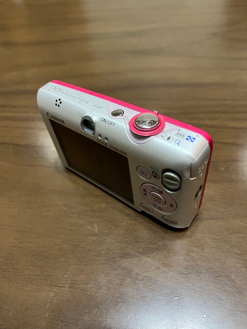 デジカメ　コンパクト　イクシー　ixy