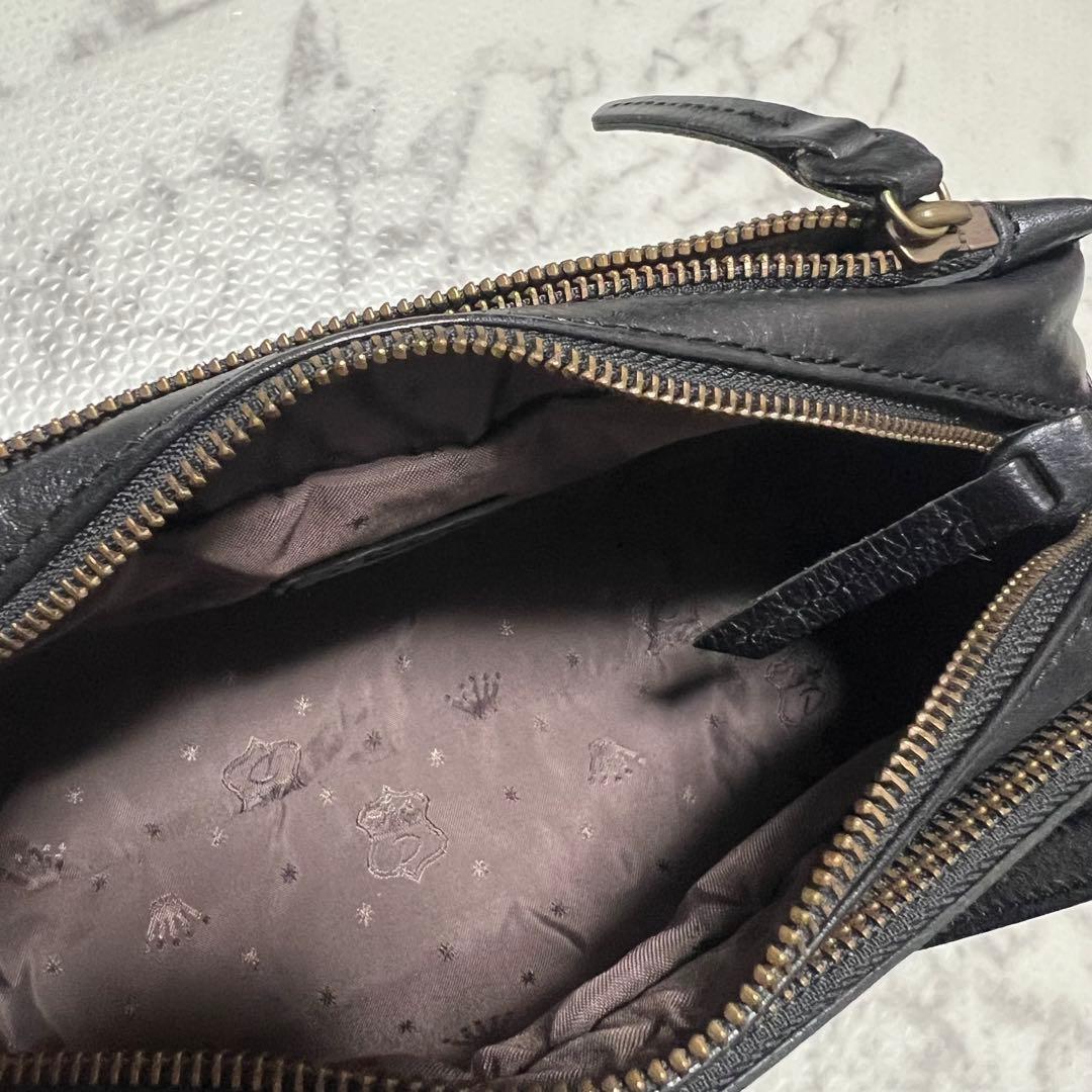 美品Dakotaレックス　ショルダーバッグボックススクエア　三層　オールレザー