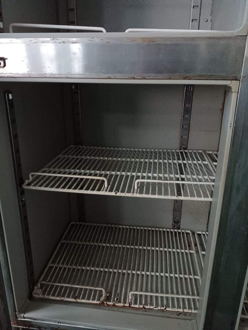 激安【引取限定】SANYO 業務用 冷凍冷蔵庫 4ドア 中古