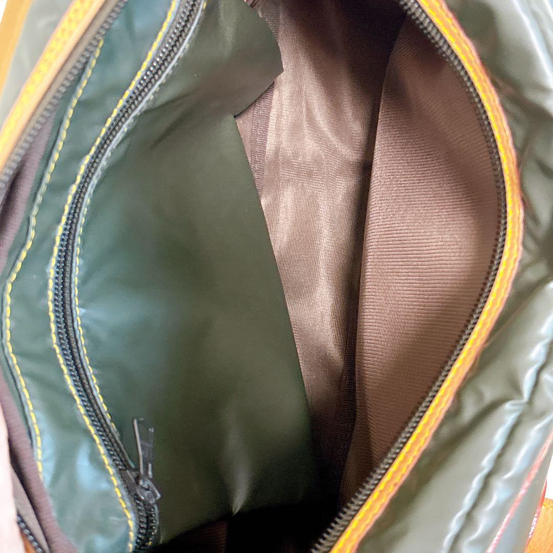 ハンティングワールド　HuntingWorld　ショルダーバッグ　メッセンジャー