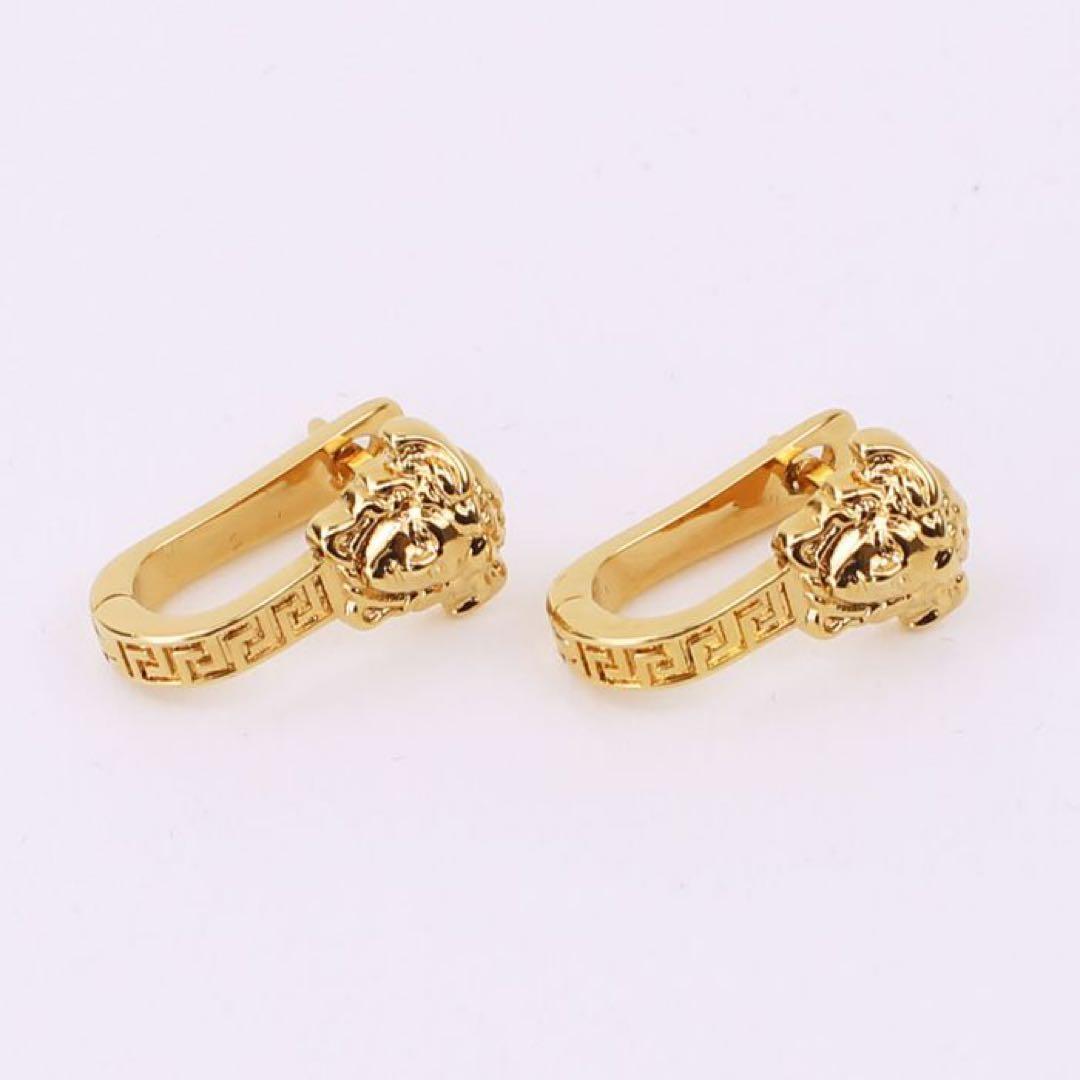 ジャズぽVERSACE ピアス　ヴェルサーチ