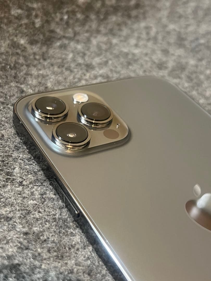 【新品未使用】iPhone 12 Pro Max 512GB シャッター音無し