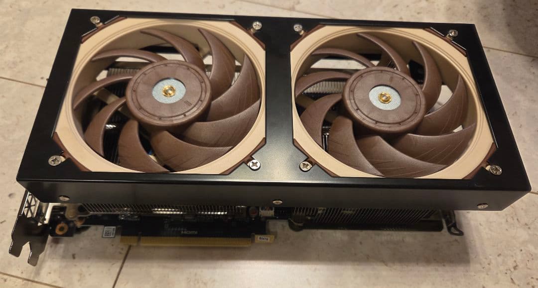 Sycom RTX4070 super 12GB グラフィックボード 静音