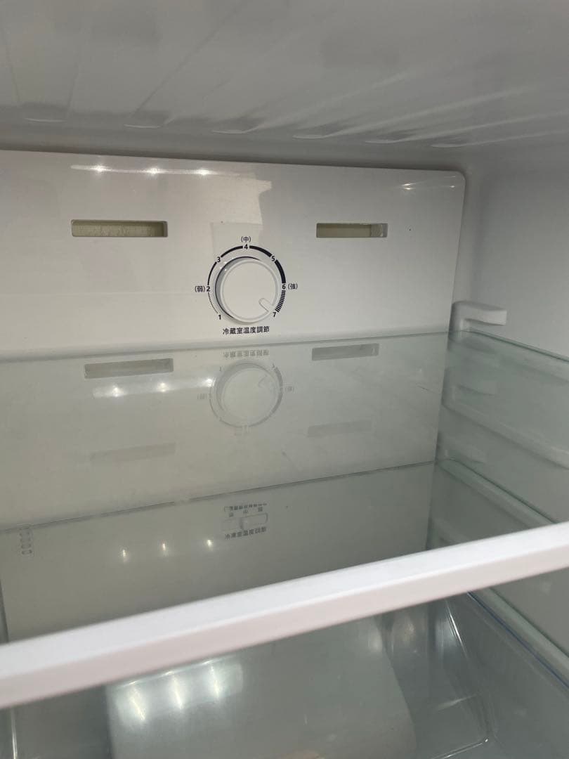 ハイセンス製 HR-D1304 130L 2ドア冷蔵庫(22年製)