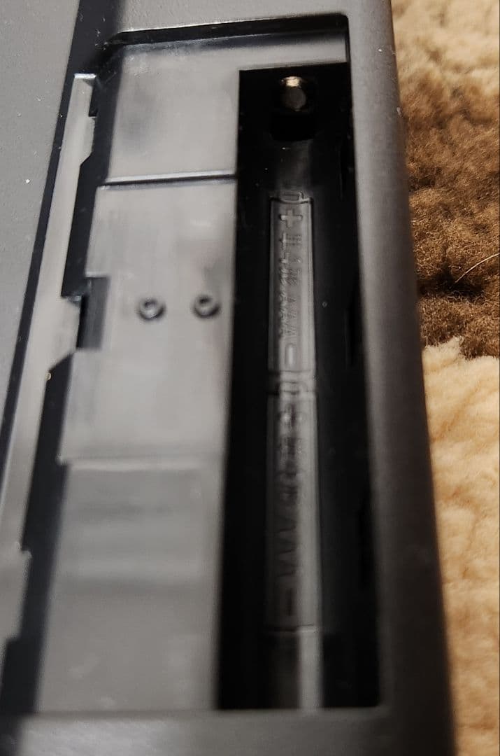 富士通　FMVF77D1B　HDD無　取説有　ジャンク