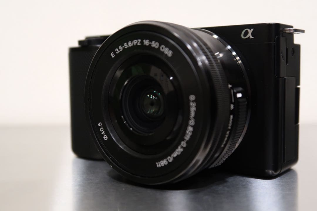 【美品】SONY ZV-E10 ミラーレス一眼　パワーズームレンズキット
