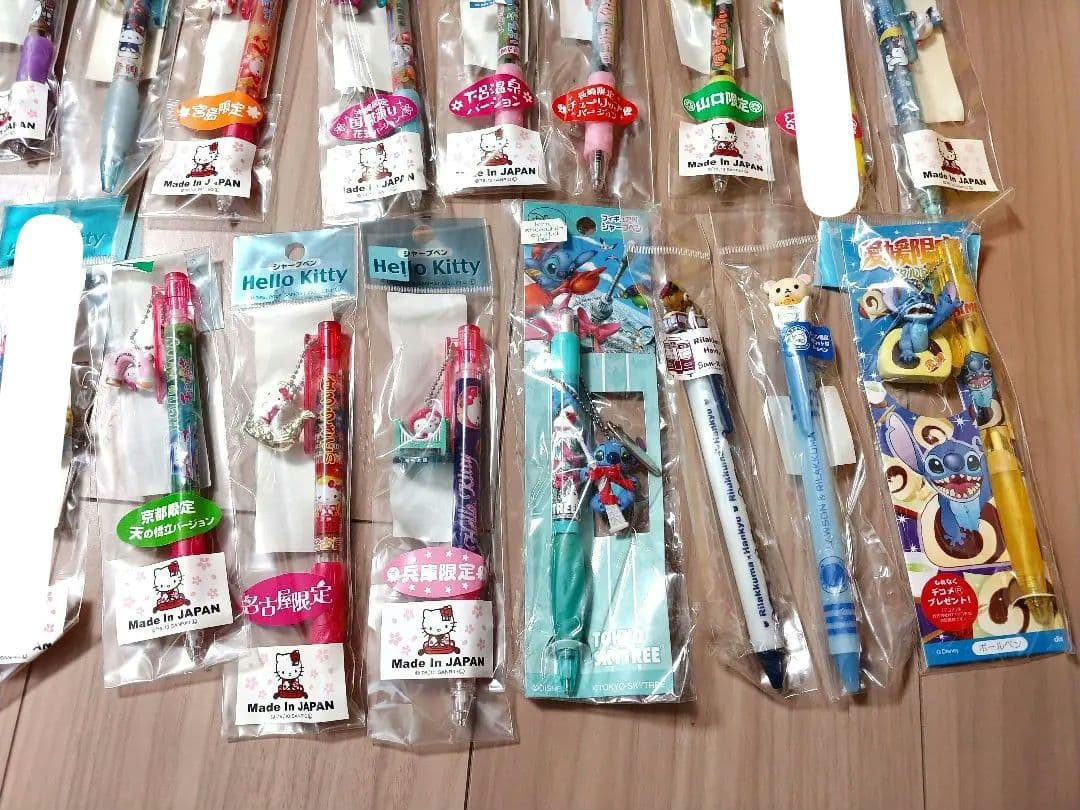 ご当地ハローキティ　シャーペン　ボールペン　３６本セット