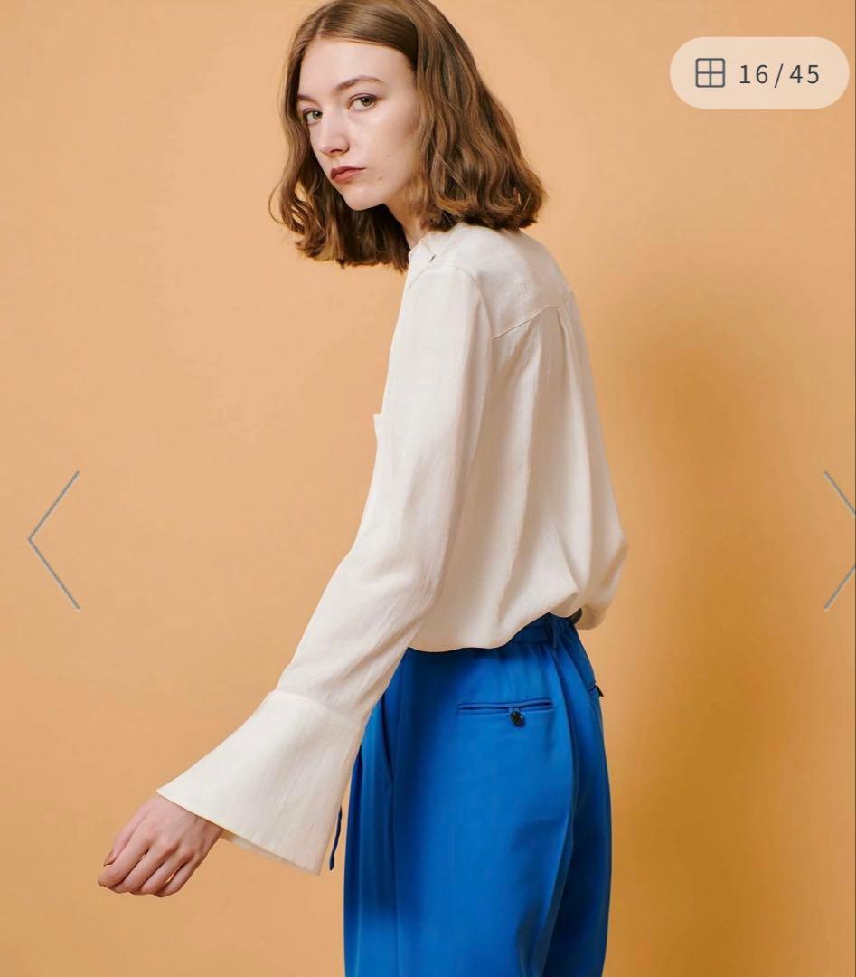 美品 allureville フリュイドオーバーラップブラウス