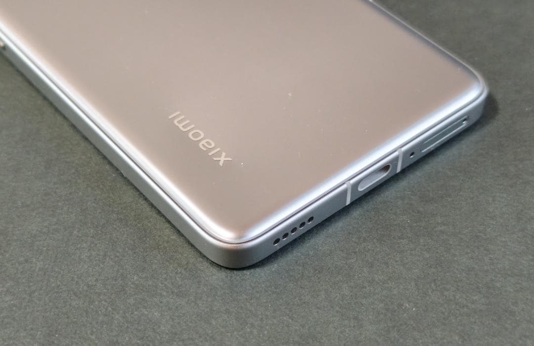 Xiaomi 14T Pro チタングレー 256GB ケース&フィルム付き