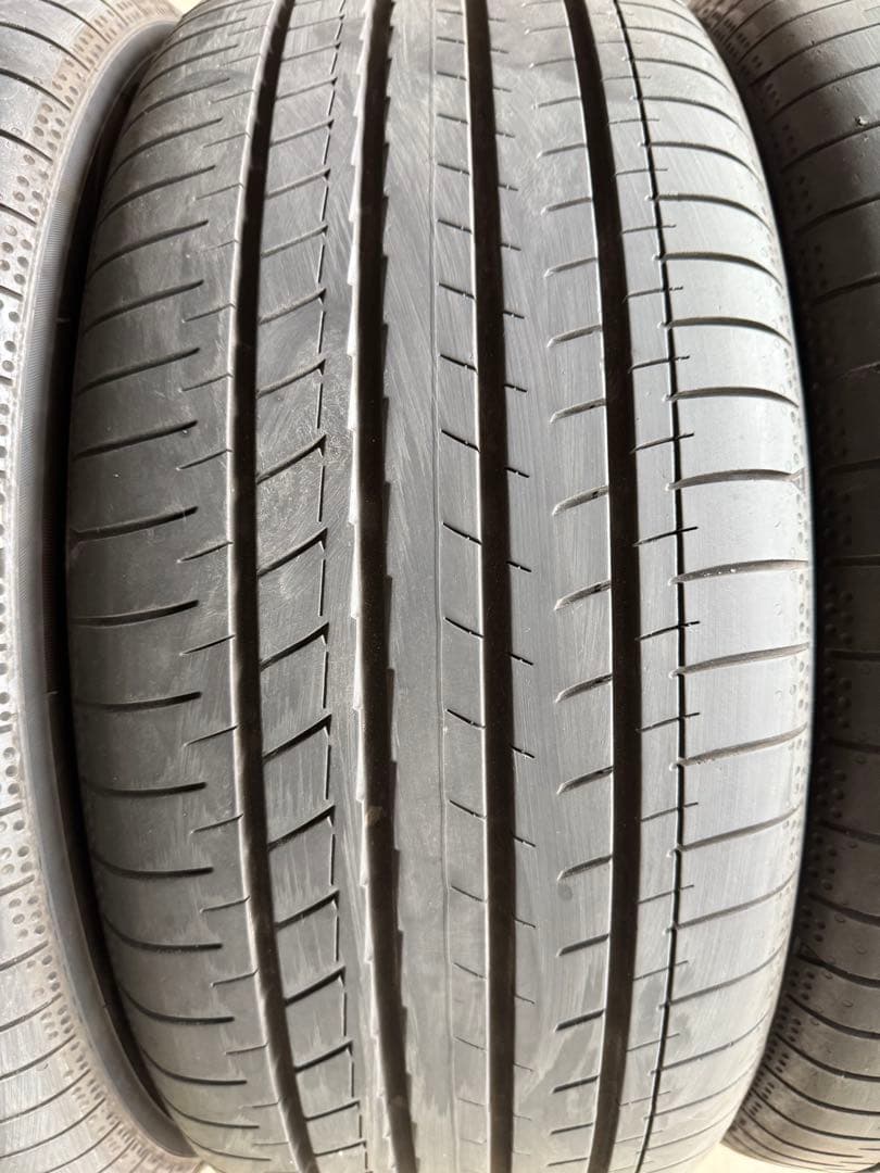 t*e様 スバル VNレヴォーグ 純正オプション18インチホイール 純正タイヤ4