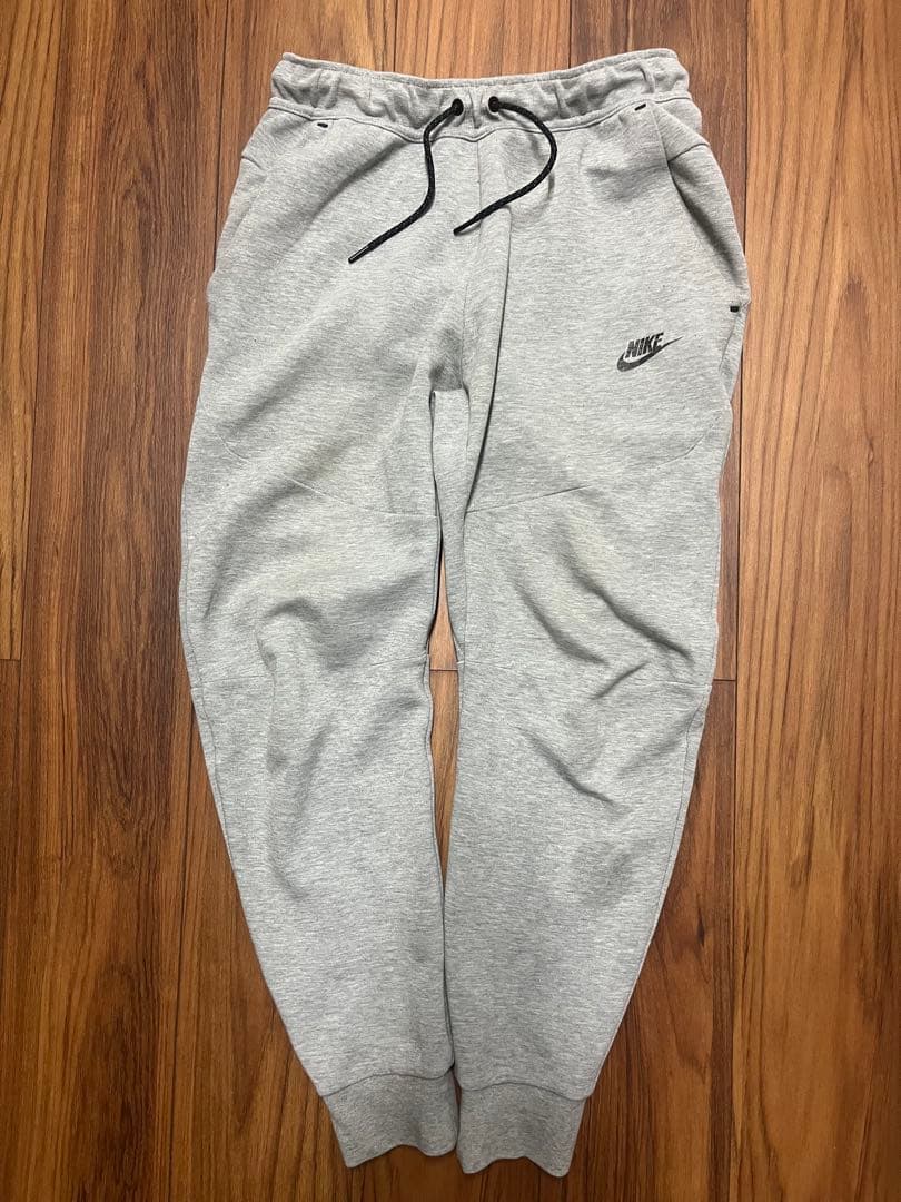 NIKE テックフリース　セットアップ　廃盤