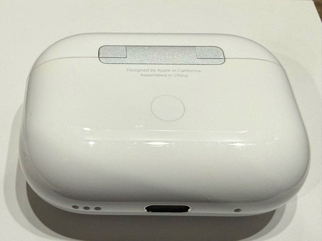 AirPods Pro 2 MagSafe 充電ケース(USB-C) 付き