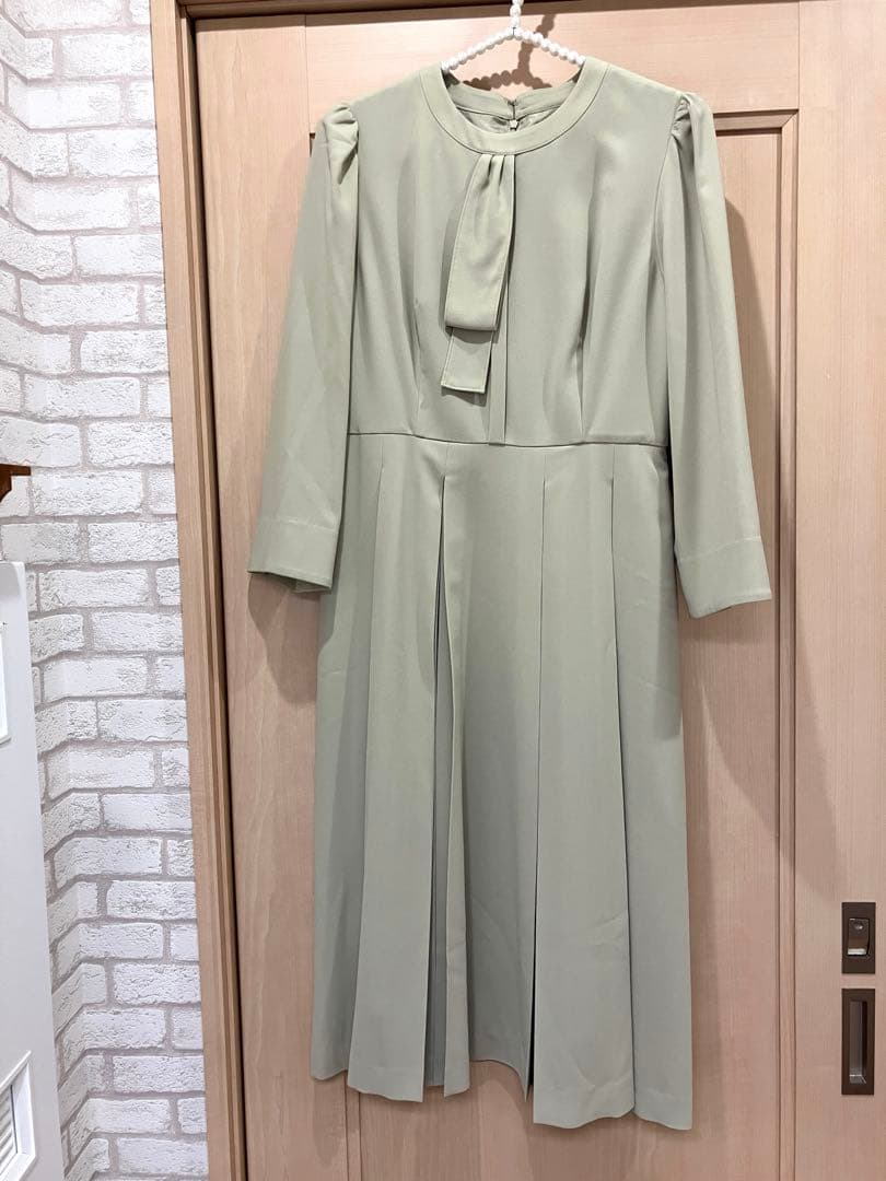 【極美品】セルフォード　ボウタイプリーツワンピース MNTミント　38