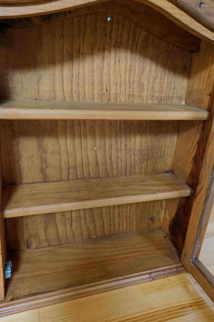 飾り棚 、 カントリー家具 、ガラスケース、コレクションケース