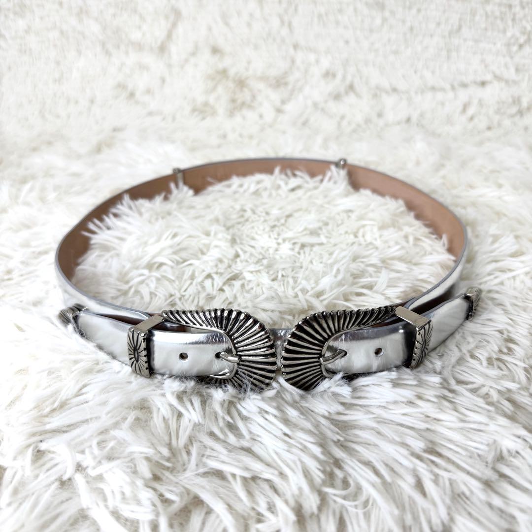 トーガ プルラ TOGApulla ダブルバックルベルト シルバー ウエスタン