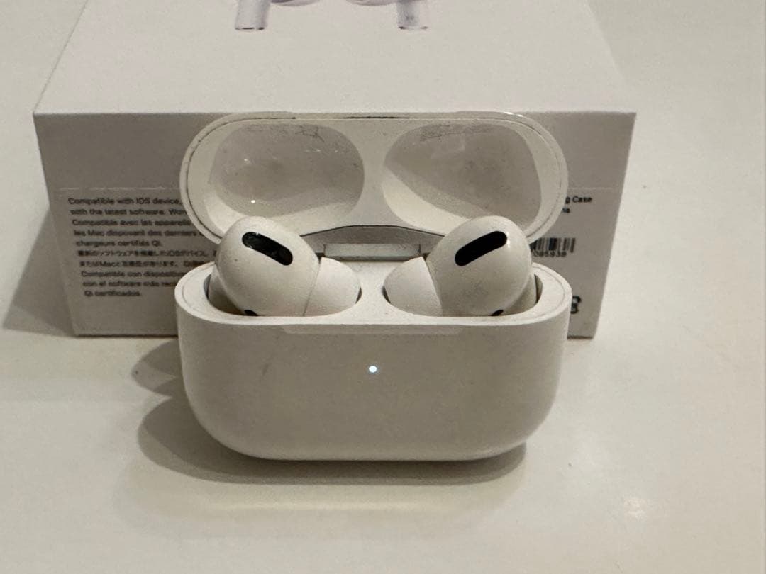 Apple Bluetoothワイヤレスイヤホン AirPods PV7N2J…
