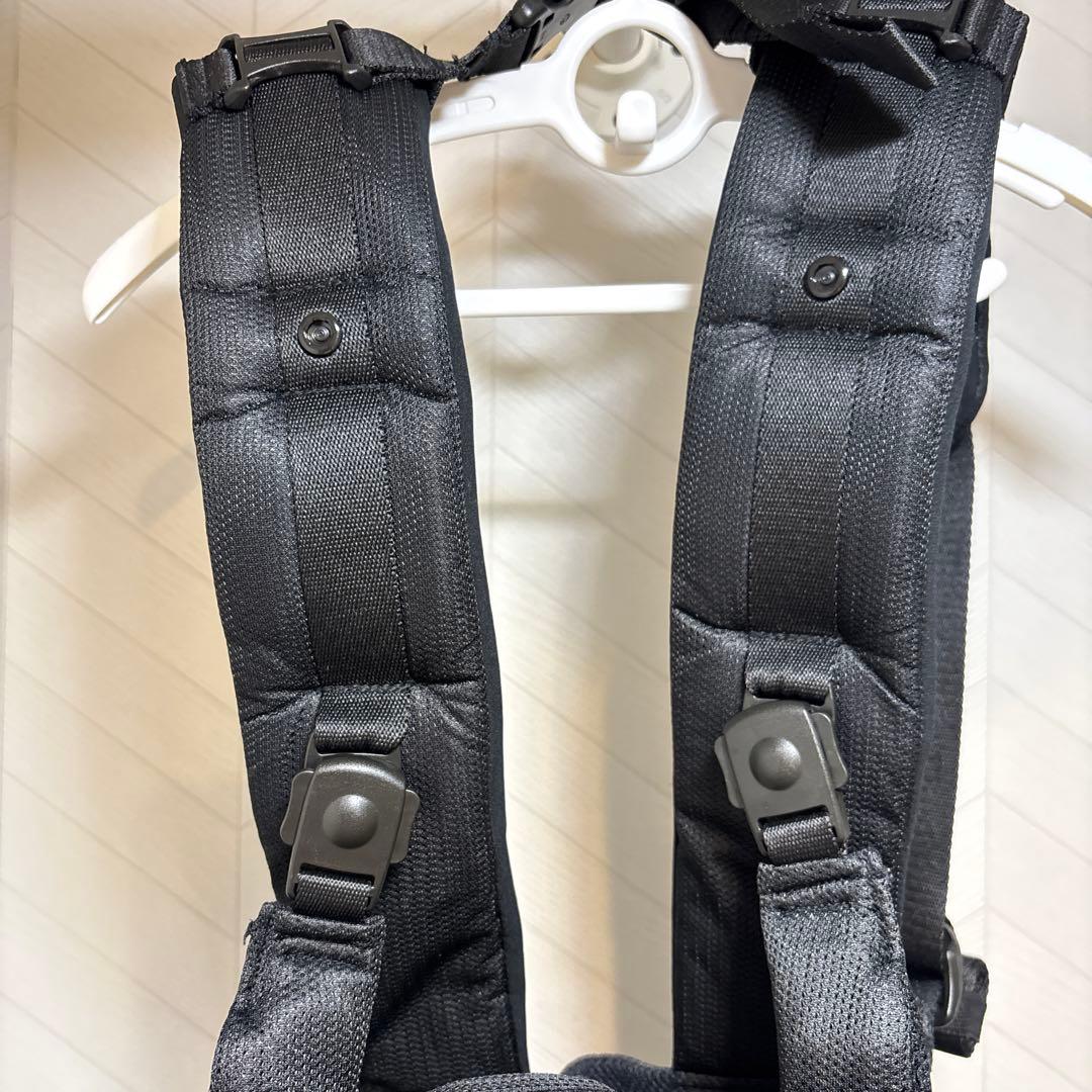 アンジェリッテ　ベビーキャリアオン(ブラック)