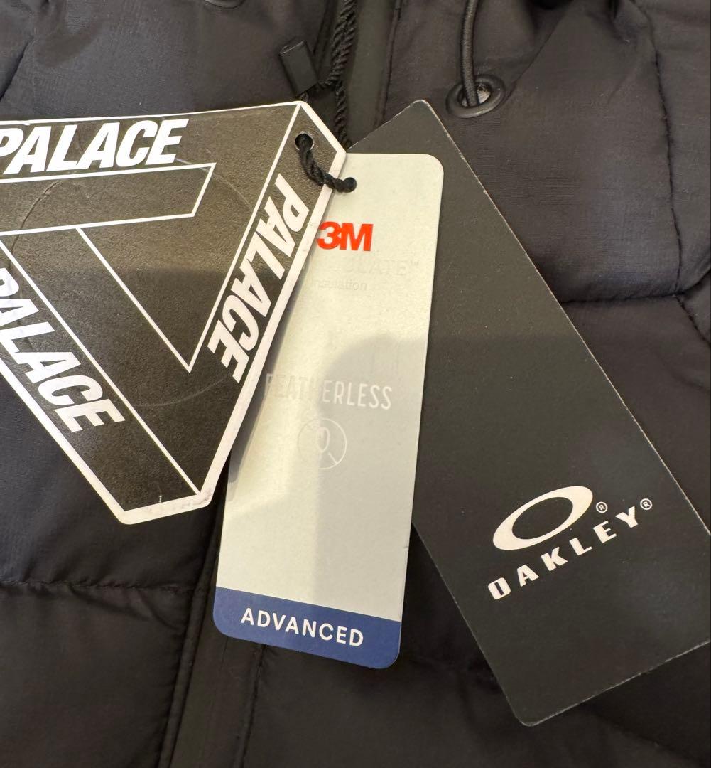 PALACE × OAKLEY Puffa black ダウンジャケット　S