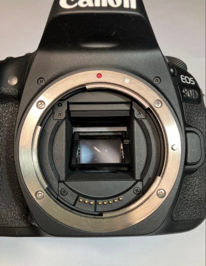 極美品Canon EOS 90D ボディ 本体