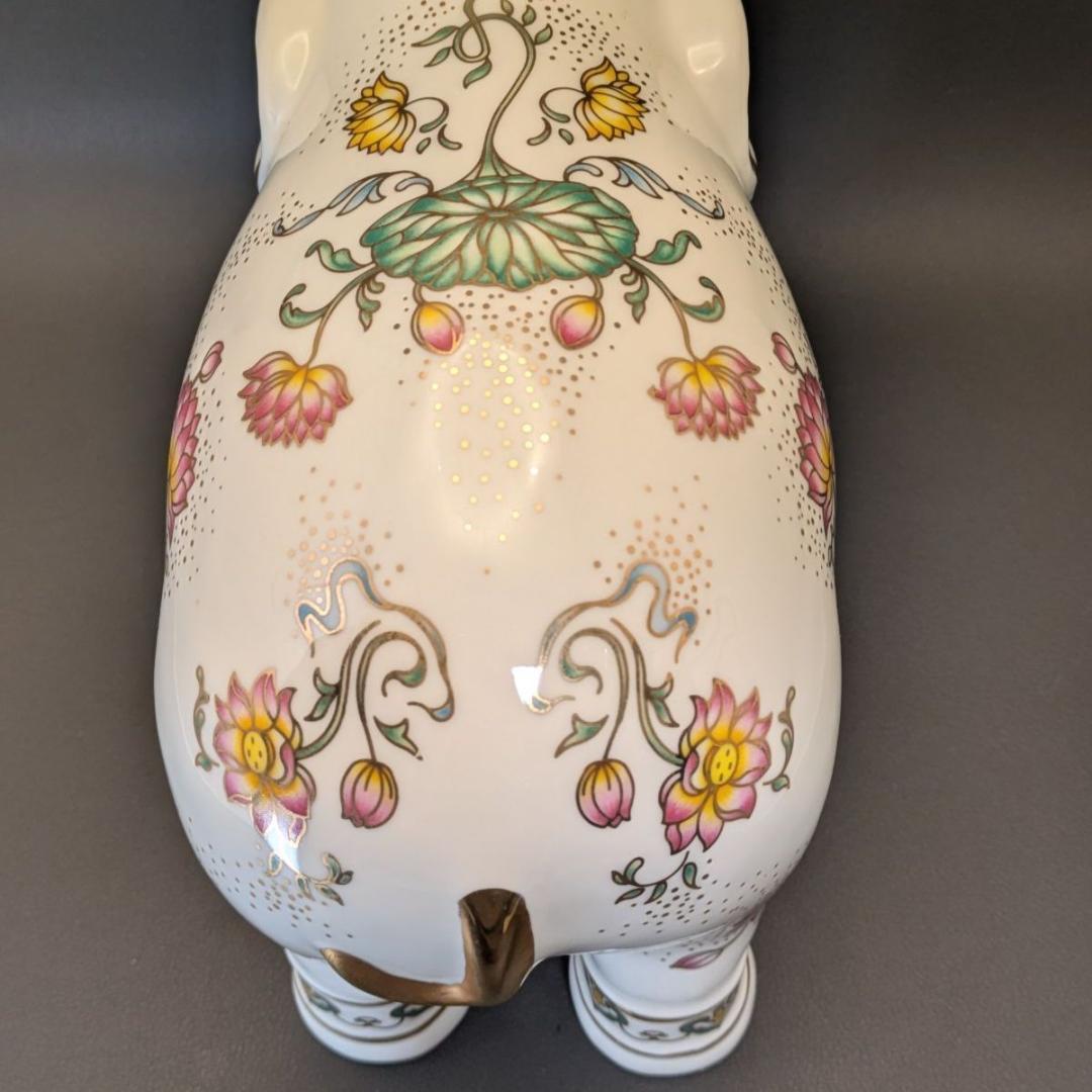 フランクリン・ミント 1989年 皇室の叡智の象 手描き磁器 白象 蓮の花 金彩