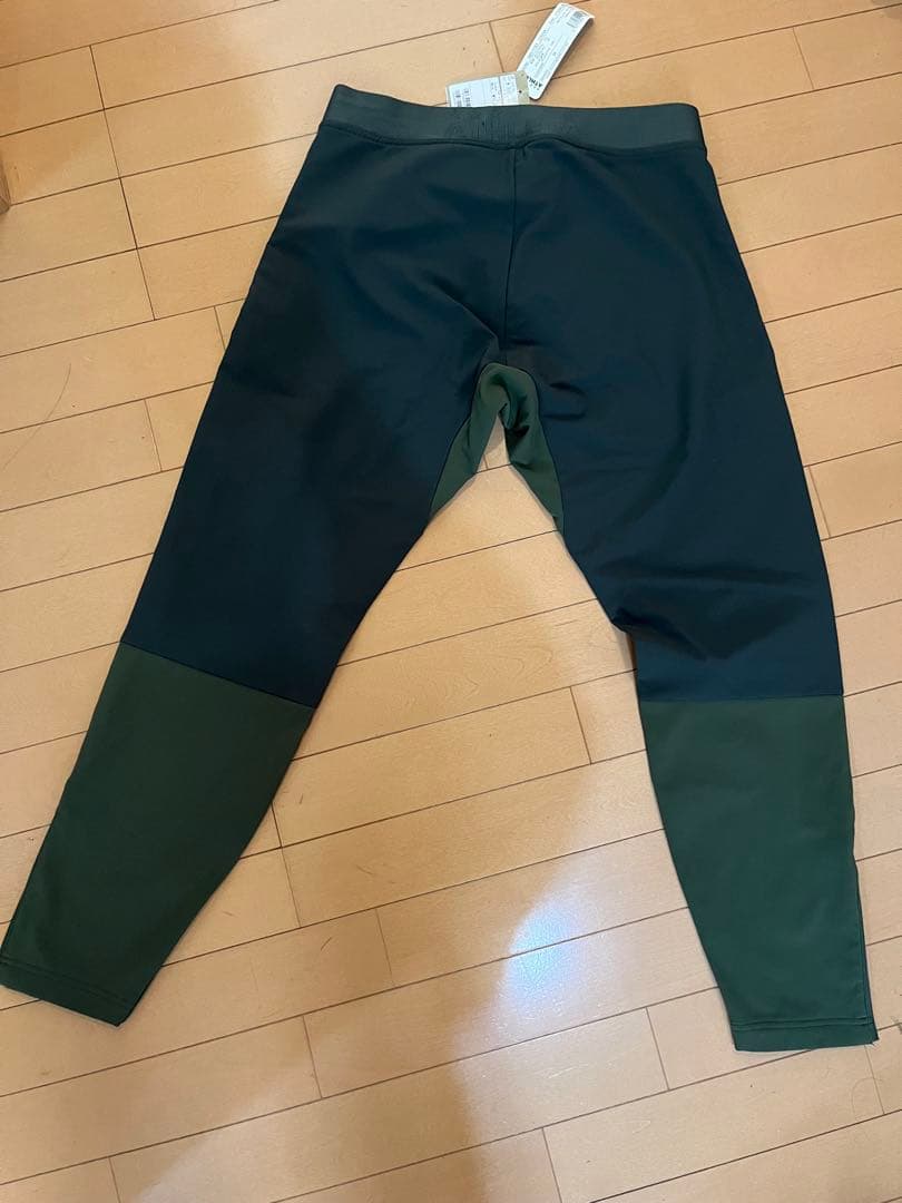 アスレタATHLETA O-rei 上下セット　ウォーマーピステ　Ｍサイズ