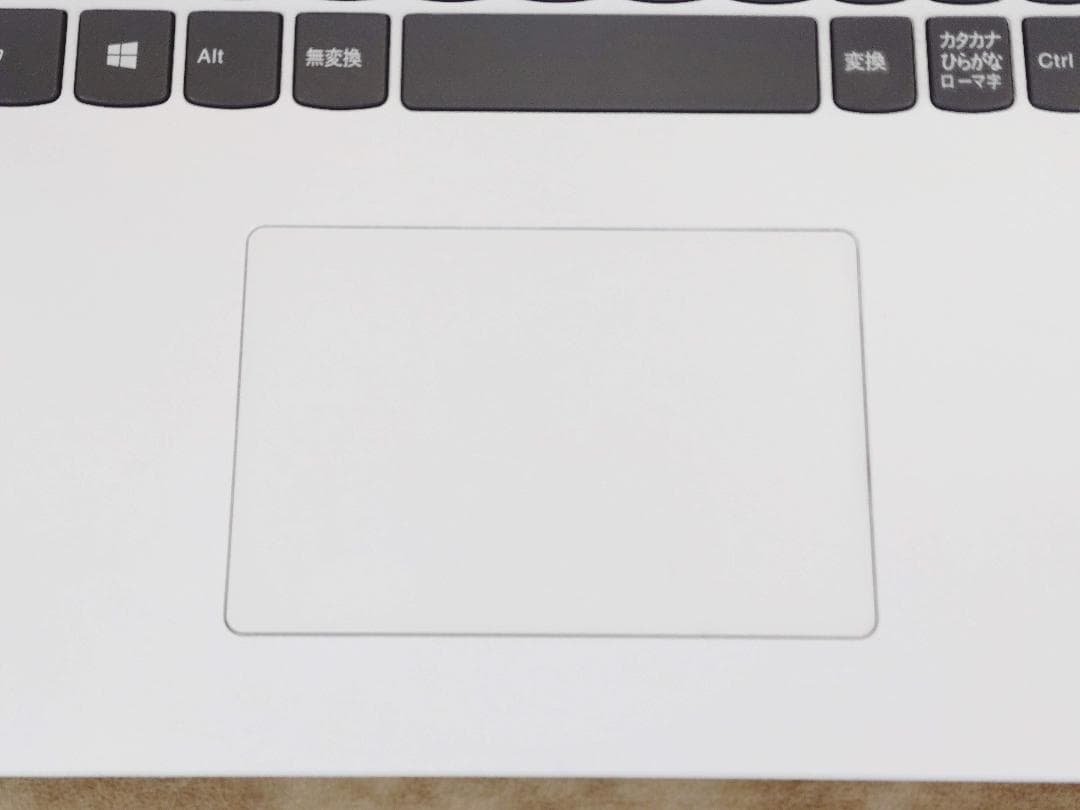 【美品】Lenovo IdeaPad 330 Core i7、メモリ20GB！