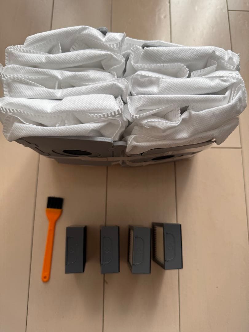 【動作確認・初期化済】ルンバ i3+、デュアルバーチャルウォール、消耗品