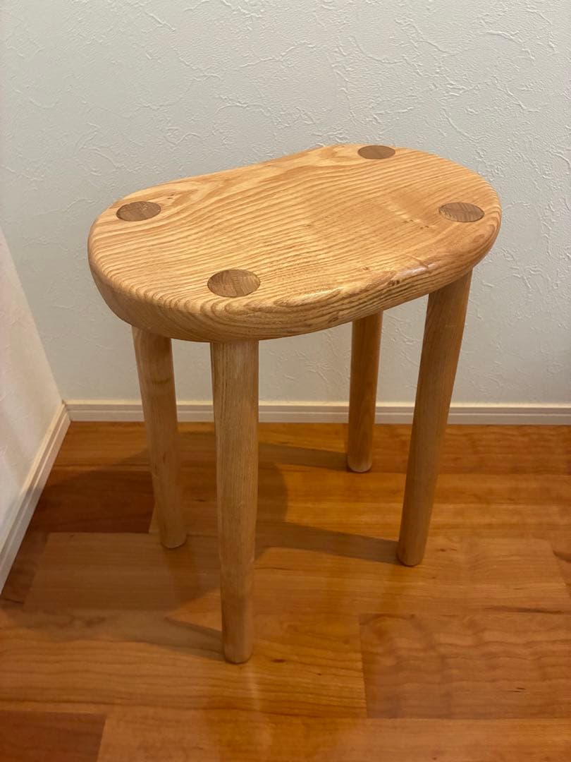 注文製作　栗の無垢材のスツール