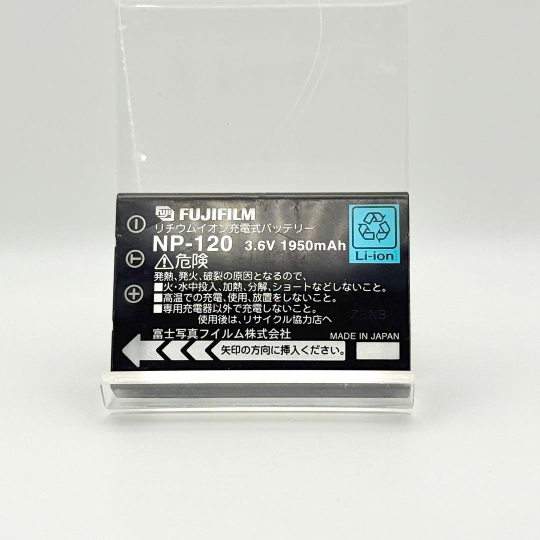 【動作品】FUJIFILM finepix F11 コンデジ デジタルカメラ