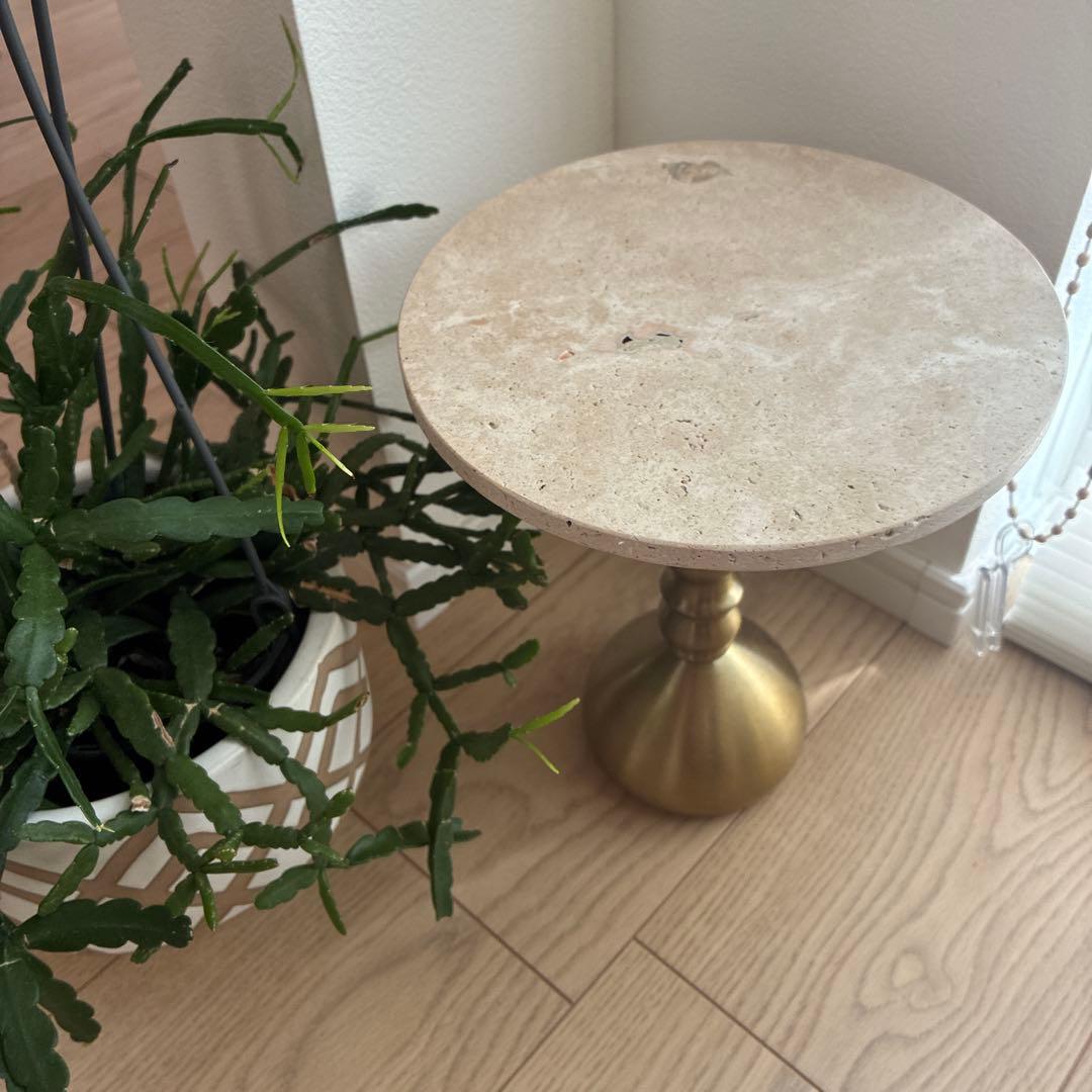 トラバーチン石　サイドテーブル　飾り台