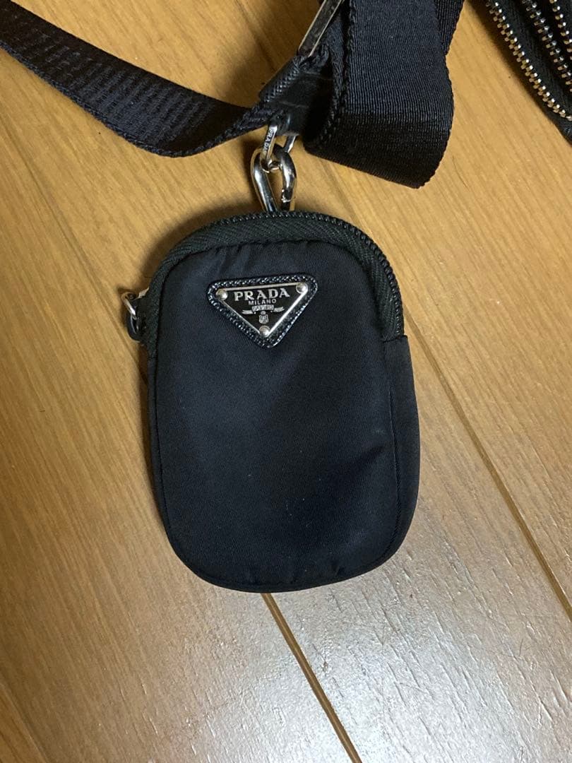 バッグ a
