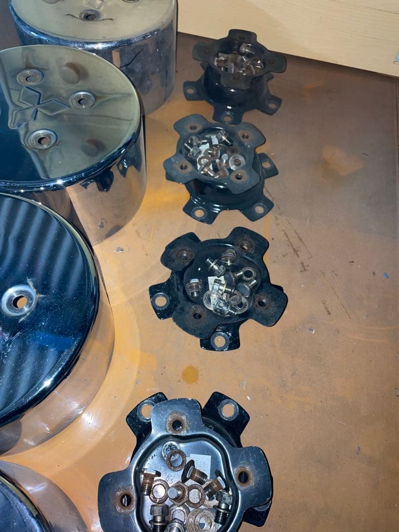 三菱 ふそう スーパーグレート 純正ホイールハブキャップ4個セット 低床 リア用