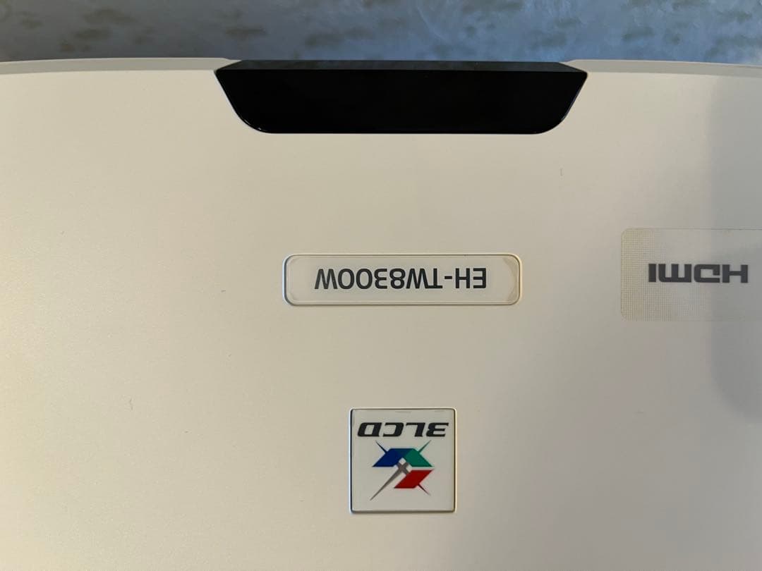 EPSON EH-TW8300 プロジェクター本体
