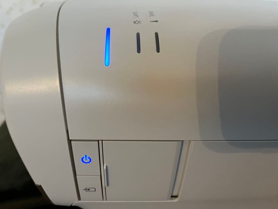 EPSON EH-TW8300 プロジェクター本体