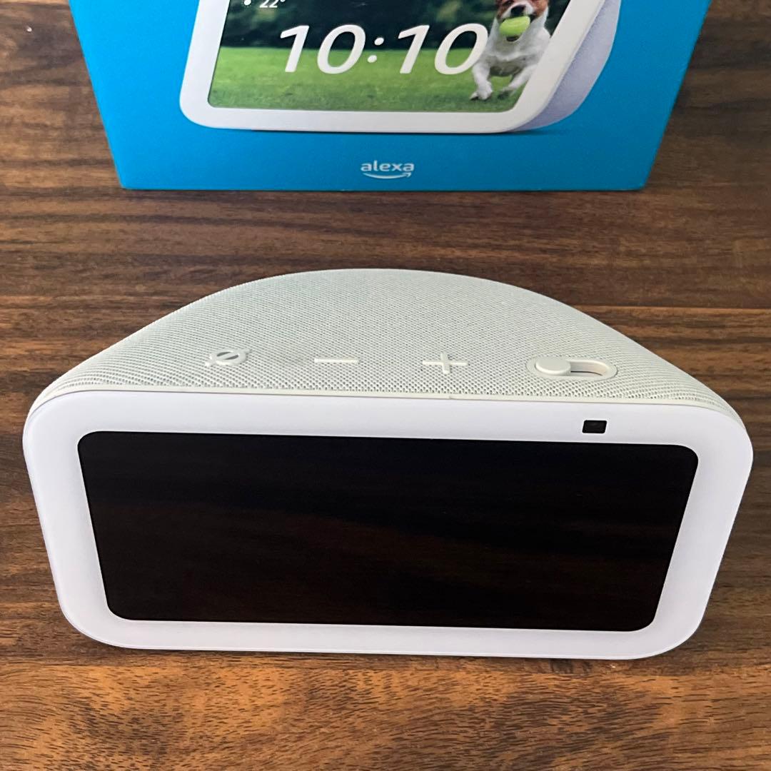 未使用品、開封済　Echo Show 5 第3世代グレーシャーホワイト