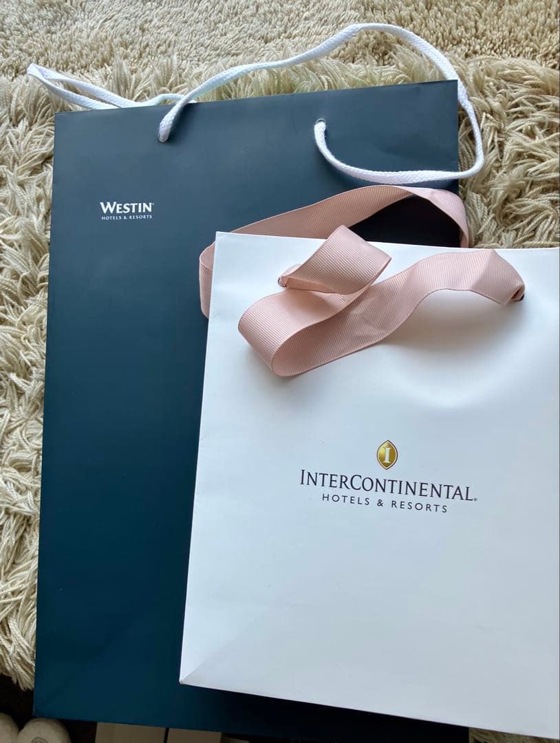 ホテル アメニティリッツ ホワイトティdiptyque omnisens 雪肌精