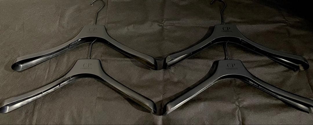 C.P.COMPANY シーピーカンパニーハンガー 伊MAINETTI製15本