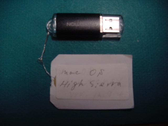 iMac OS High Sierra 21.5インチ