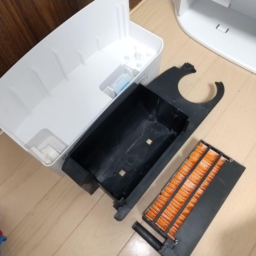 一通りクリーニング済み✨届けばそのまま使って頂けます➰シャープ加湿ファンヒーター